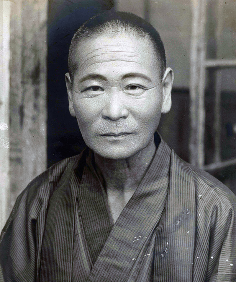 Founder: Mr. Sojiro KUROKI