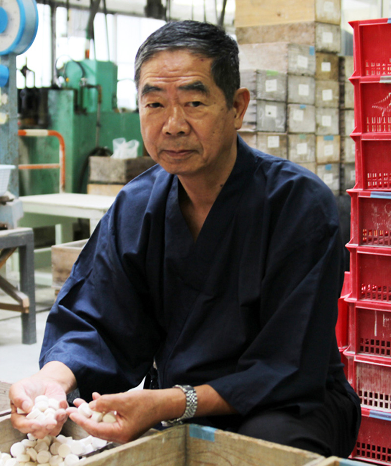 Third Generation: Mr. Hirotaka KUROKI