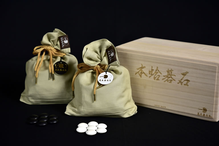 Kurokigoishiten’s originally-produced storage bag for Go Stones